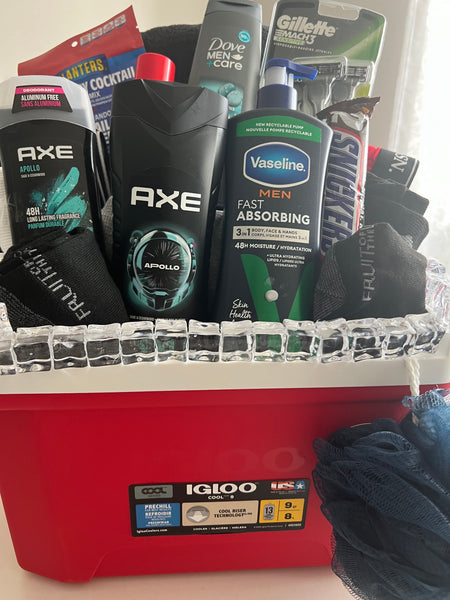 Men’s gift basket in 9qt Igloo cooler with bath and hygiene items
Father’s Day gift set for men with Gatorade, snacks, and grooming essentials
Reusable lunch cooler for men filled with self-care and snack items
Graduation or birthday gift for him featuring Igloo and practical items
Men’s care package with towel, razor, deodorant, and snack bar